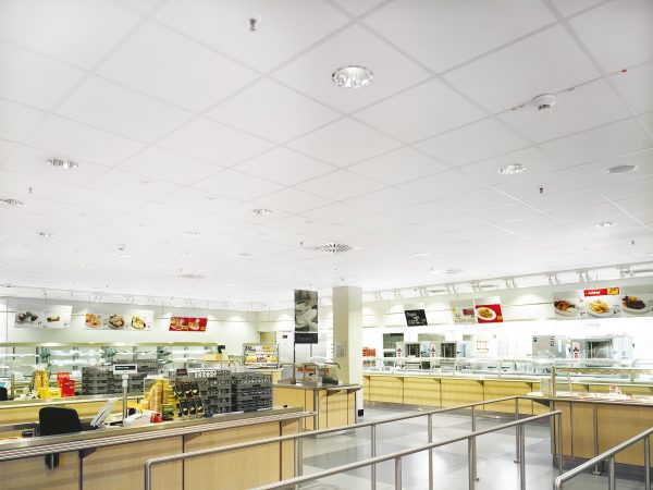 Подвесной потолок Armstrong Retail в интерьере